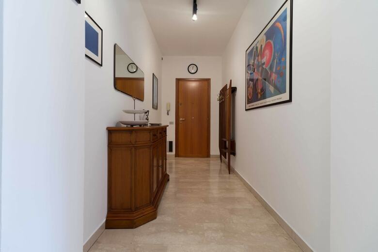 Manzoni Two-bedroom Apartment