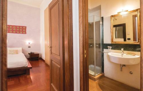 One-bedroom Apartment In Lecce Le
