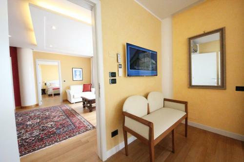 Ruhl Beach Hotel & Suites