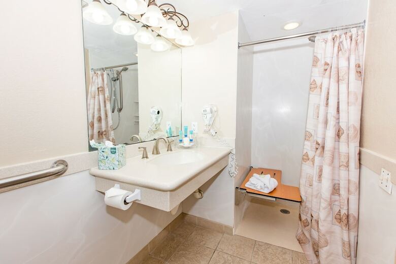 Hotel Tween Waters Island Resort & Spa