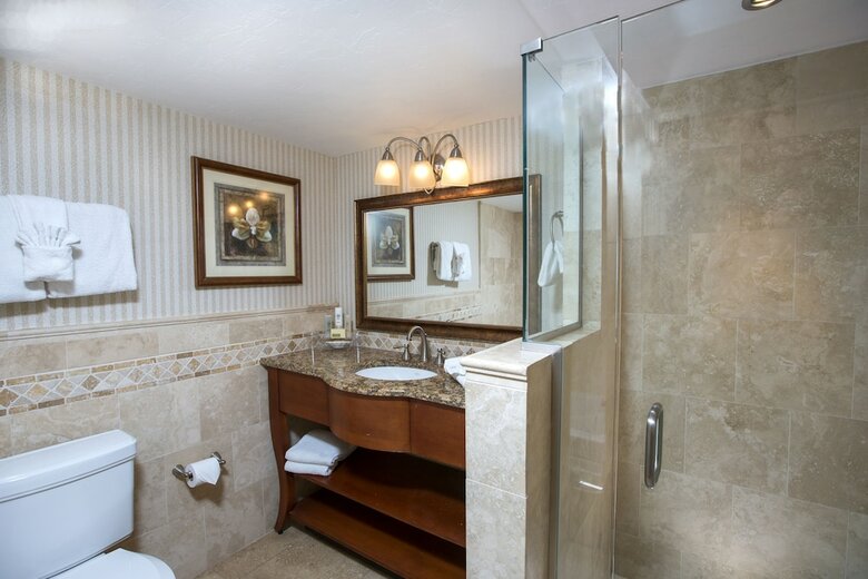 Hotel Tween Waters Island Resort & Spa