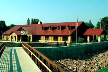 Best Western Plus Trail Lodge Hotel & Suites