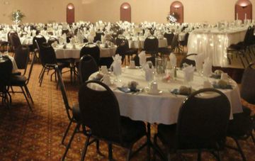 Best Western Plus Trail Lodge Hotel & Suites