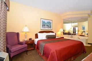 Best Western Plus Trail Lodge Hotel & Suites