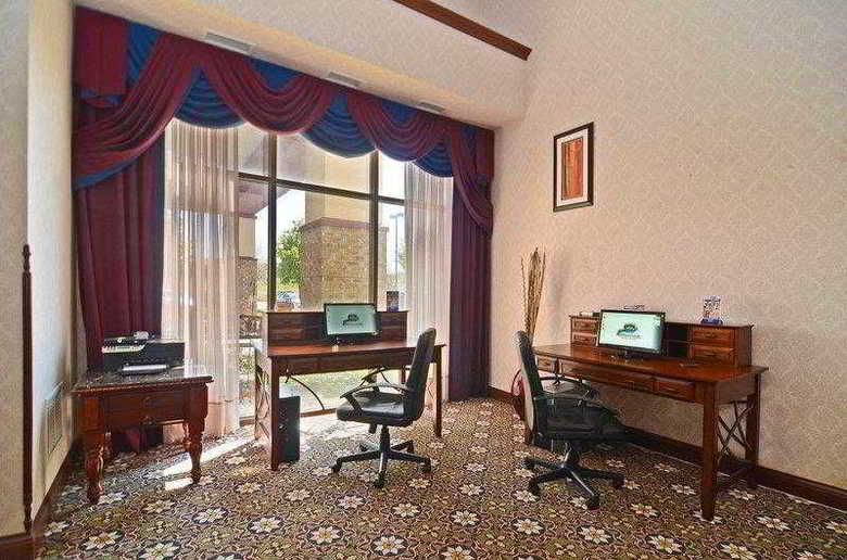 Best Western Plus Trail Lodge Hotel & Suites