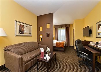 Hotel Comfort Suites