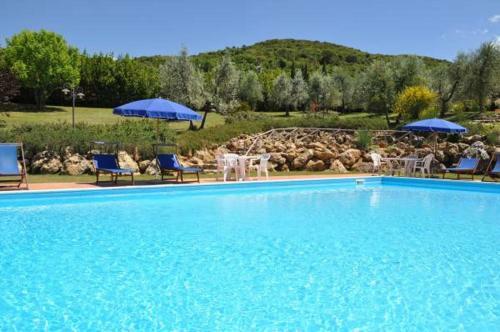 Iano Villa Sleeps 24 Pool Air Con Wifi