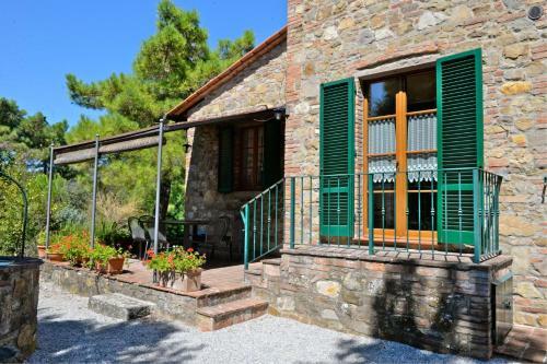 Campoleone Villa Sleeps 9 Pool Wifi