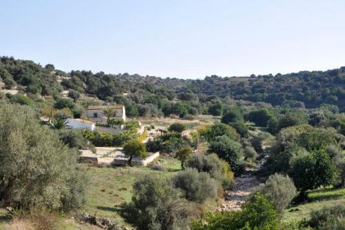 Marina Di Ragusa Villa Sleeps 20 Air Con