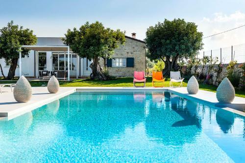 Modica Villa Sleeps 10 Pool Air Con Wifi