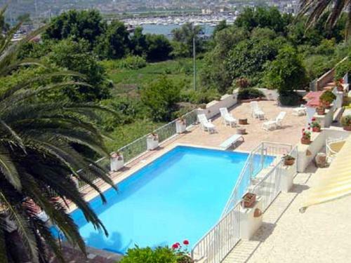 Miseno Villa Sleeps 4 Pool Air Con Wifi