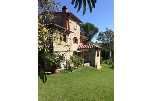 Molinelli Villa Sleeps 8 Pool Wifi