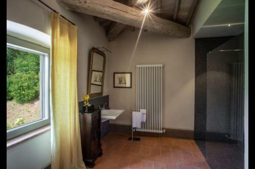 Molinelli Villa Sleeps 12 Pool Air Con Wifi