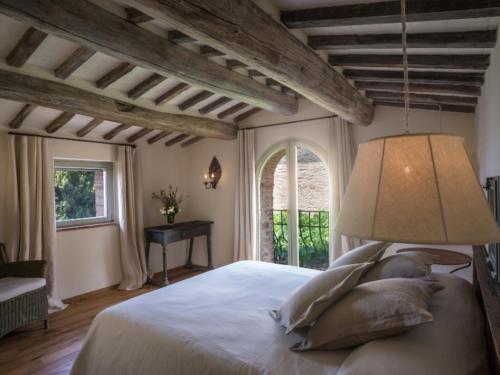 Molinelli Villa Sleeps 10 Pool Air Con Wifi