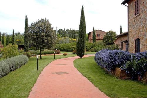 Montaione Apartment Sleeps 8