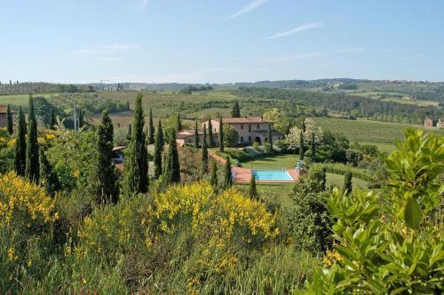 Montaione Apartment Sleeps 4