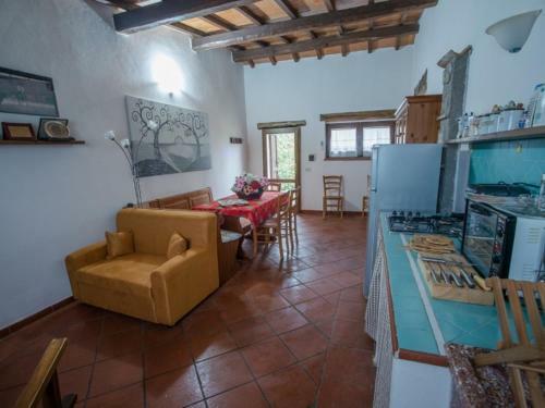 Montelaterone Villa Sleeps 8 Pool Wifi