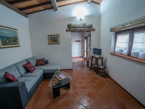 Montelaterone Villa Sleeps 8 Pool Wifi