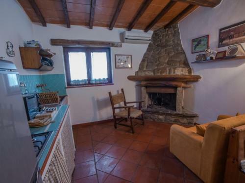 Montelaterone Villa Sleeps 8 Pool Wifi