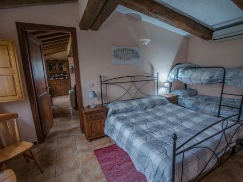 Montelaterone Villa Sleeps 8 Pool Wifi