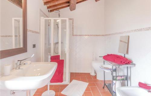 Two-bedroom Apartment In Montepetriolo -pg-