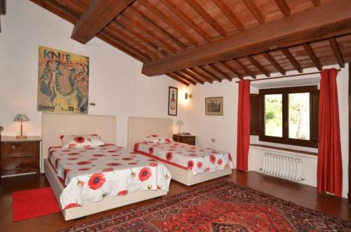 Cervognano Montenero Villa Sleeps 14 Pool Wifi