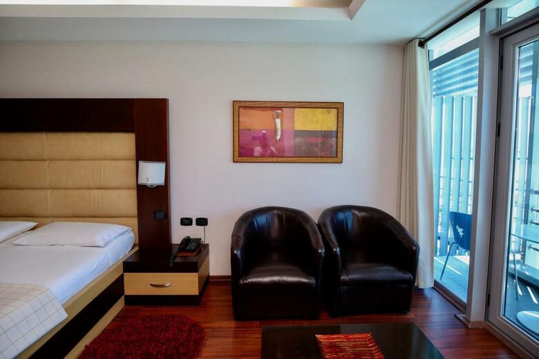 Hotel Vlora International