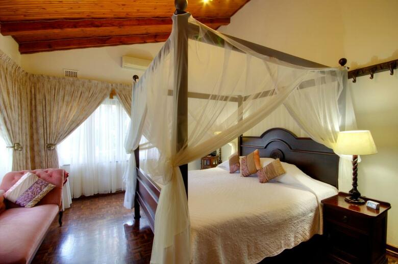 Hostal St. Lucia Wetlands Guest House