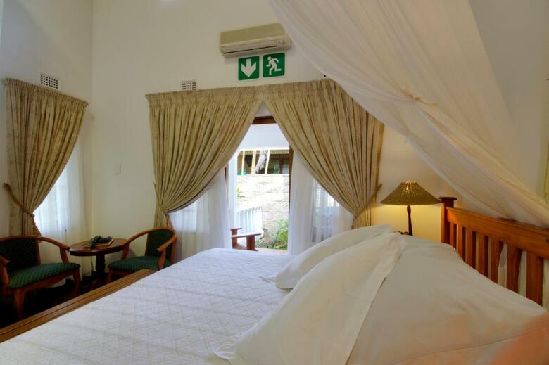 Hostal St. Lucia Wetlands Guest House