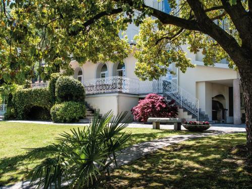 Oliveto Lario Villa Sleeps 14 Pool Air Con Wifi