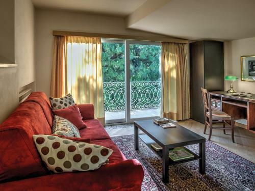 Oliveto Lario Villa Sleeps 14 Pool Air Con Wifi