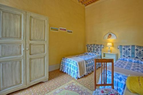 Palaia Villa Sleeps 22 Pool Air Con Wifi