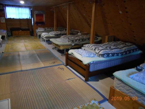 Hostal Log Yukari Guest House