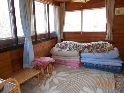 Hostal Log Yukari Guest House