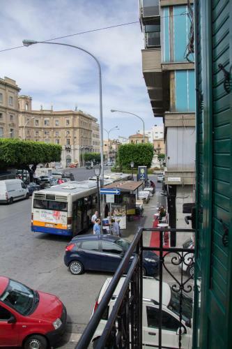 B&B Montecarlo Palace Stazione
