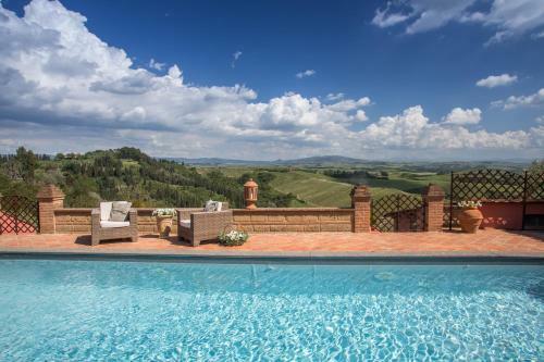 Fabbrica Villa Sleeps 10 Pool Air Con Wifi