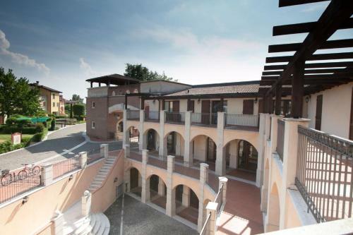 Holidays Garda Resort Village