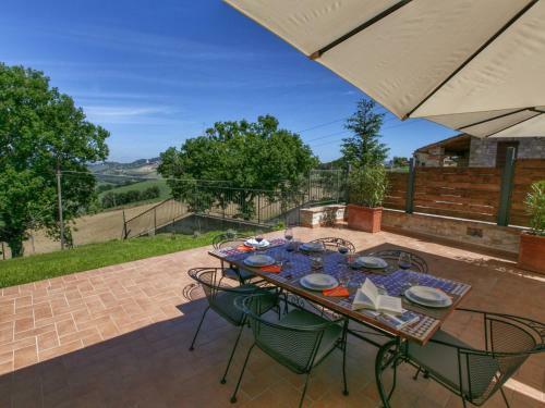 Luxurious Villa In Vasciano Umbria With Private Pool