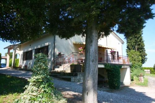 Petrignano Villa Sleeps 10 Pool Air Con Wifi