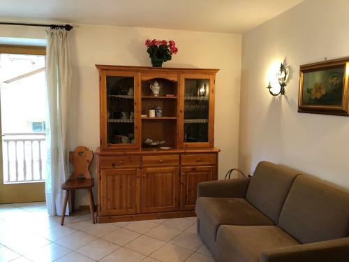 Apartamento Trilocale Albi 037