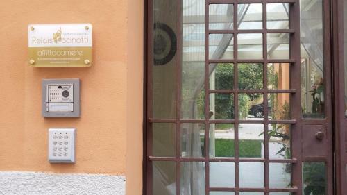 Relais Pacinotti Apartments And Suites