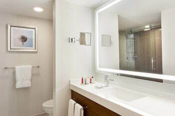Hotel Harbor Beach Marriott Resort & Spa