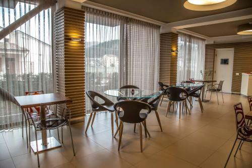 Hotel Grand Chalet Delle Rocche