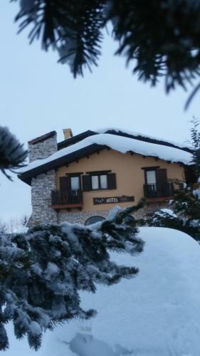 Hotel Altopiano Delle Rocche