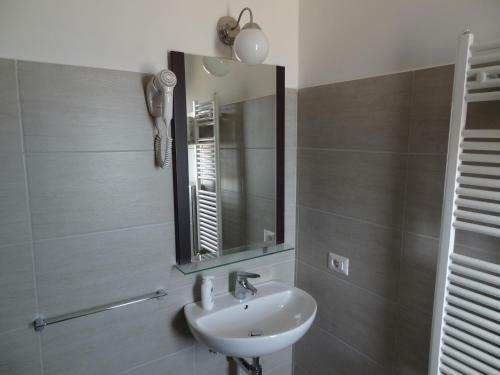 Hostal Affittacamere Rooms Di Matteo
