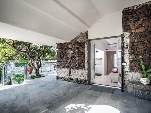 Stazzo Apartment Sleeps 2 Pool Air Con Wifi