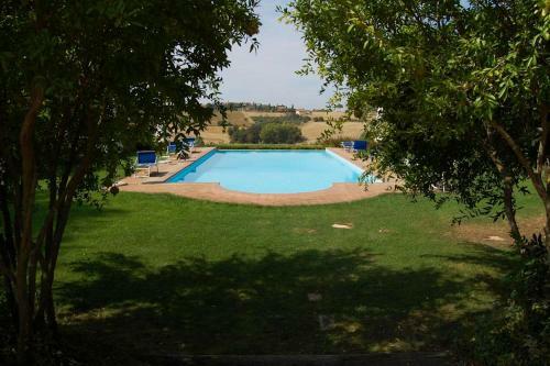 Strada Statale Flaminia Villa Sleeps 17 Pool Wifi