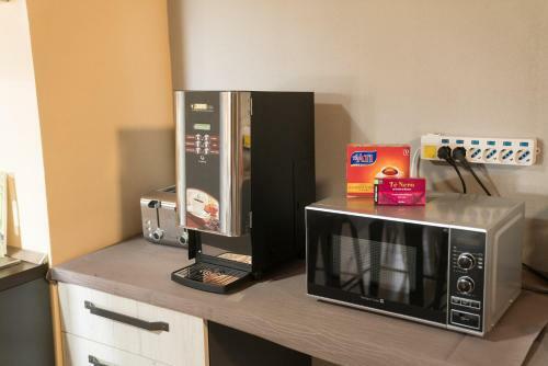 Hostal Room & Breakfast Le Magie