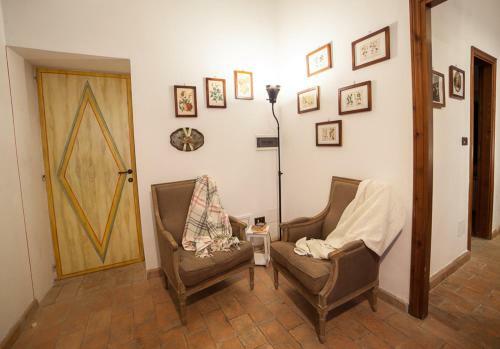Poderetto Villa Sleeps 20 Pool Wifi