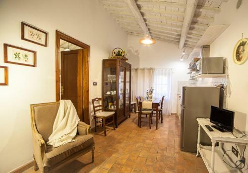 Poderetto Villa Sleeps 20 Pool Wifi